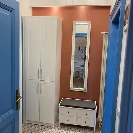 Lägenhetshotell Visaj Deluxe Downtown