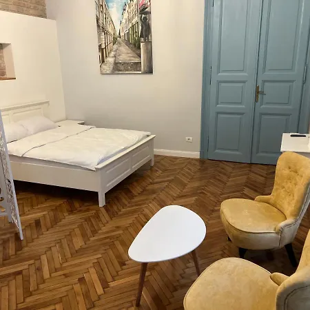 Visaj Deluxe Downtown Lägenhetshotell Timişoara