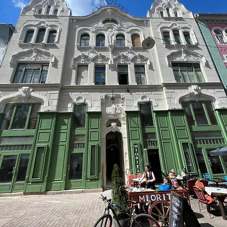 Visaj Deluxe Downtown 3*