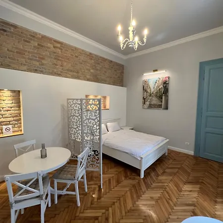 Visaj Deluxe Downtown Lägenhetshotell