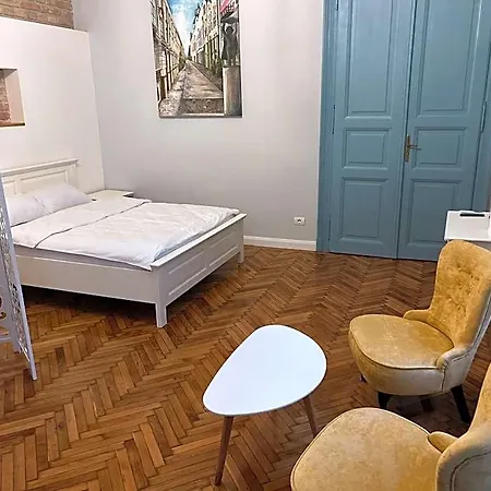 Visaj Deluxe Downtown 3*