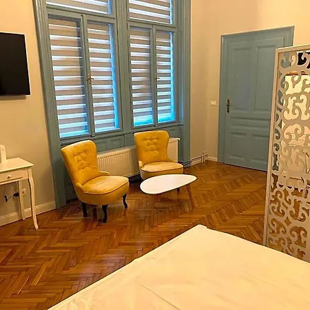 Visaj Deluxe Downtown Appart hôtel 3*