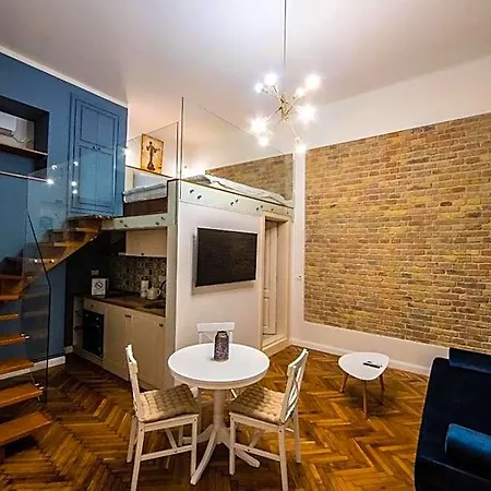 Visaj Deluxe Downtown