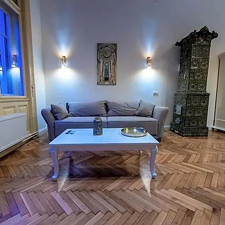 Visaj Deluxe Downtown Appart hôtel 3*