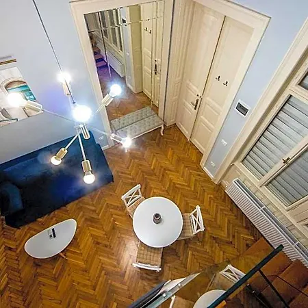 Visaj Deluxe Downtown 3*