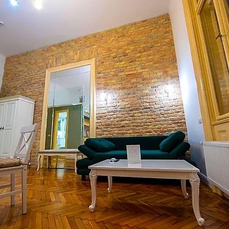 Visaj Deluxe Downtown Aparthotel