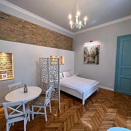 Visaj Deluxe Downtown 3*
