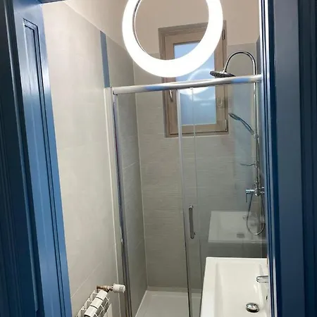 Visaj Deluxe Downtown