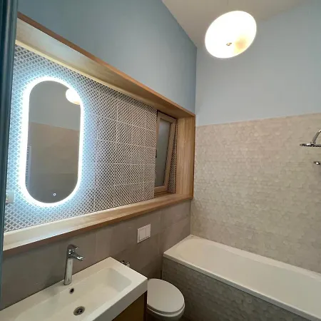 Visaj Deluxe Downtown