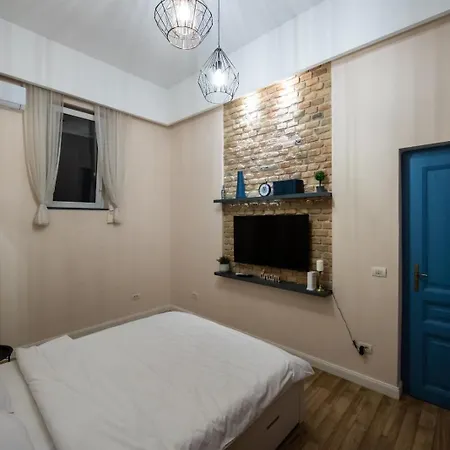 מלון דירות Visaj Deluxe Downtown