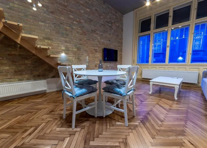 Aparthotel Visaj Deluxe Downtown