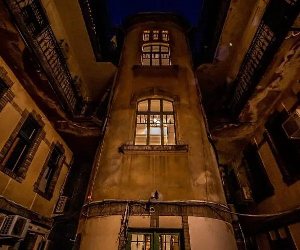 Aparthotel Visaj Deluxe Downtown